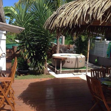Charmant Bungalow Un P'Tit Coin De Paradis サン・フランソワ エクステリア 写真