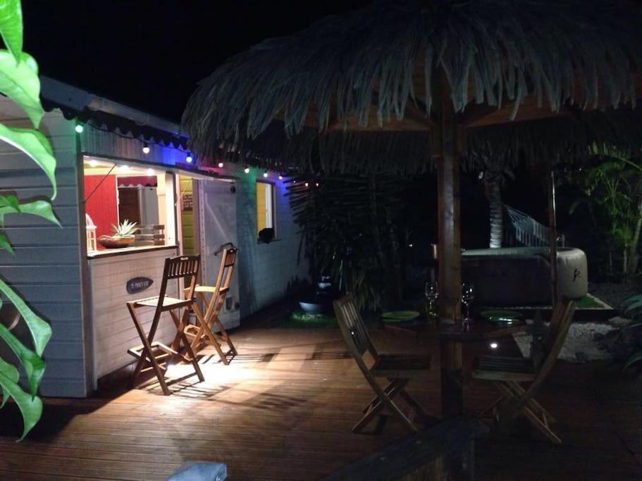 Charmant Bungalow Un P'Tit Coin De Paradis サン・フランソワ エクステリア 写真