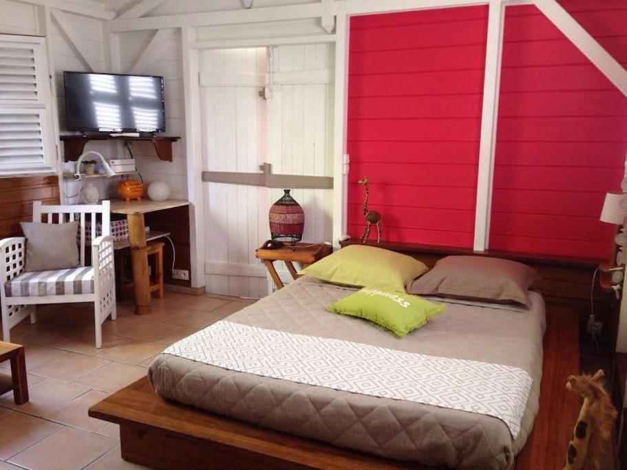 Charmant Bungalow Un P'Tit Coin De Paradis サン・フランソワ エクステリア 写真